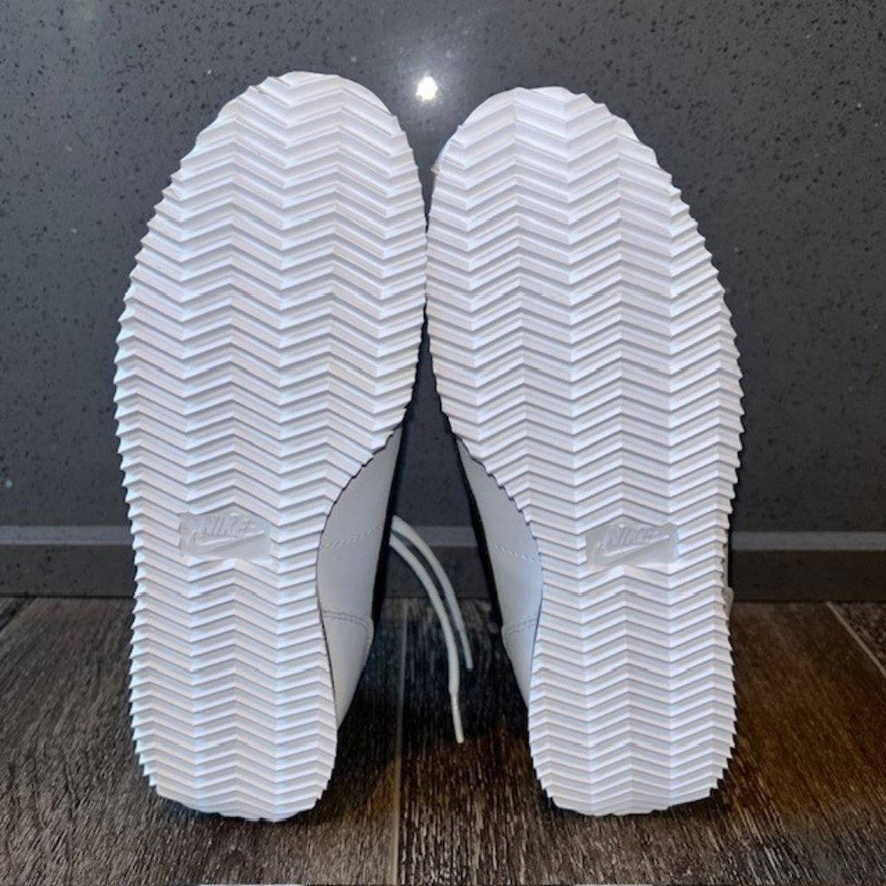 Nike Classic Cortez Leather White/Black 904764-102 Sz 6Y / Women Size 7.5 NEW - Picture 6 of 7